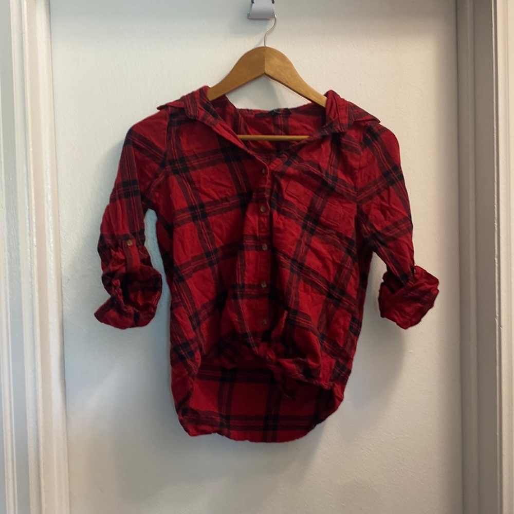 Harvé Benard tie flannel button up crop top